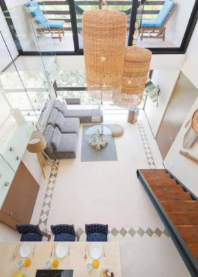 Beautiful & Spacious 4BR 4Baths W/ 2Pools & more!